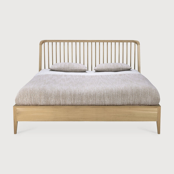 Spindle Bed - Oak