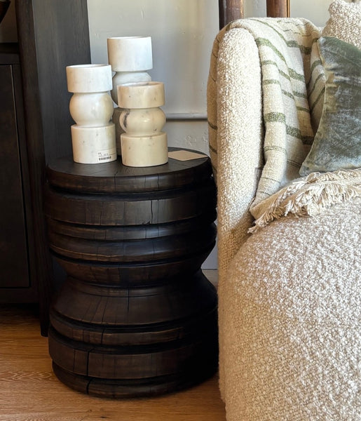 Jeramiah End Table - Rubbed Oak